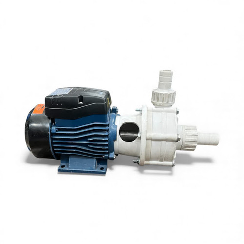 پمپ کله تفلونی نیم اسب از نمای جلو، مقاوم در برابر خوردگی، مناسب مصارف خانگی و صنعتی